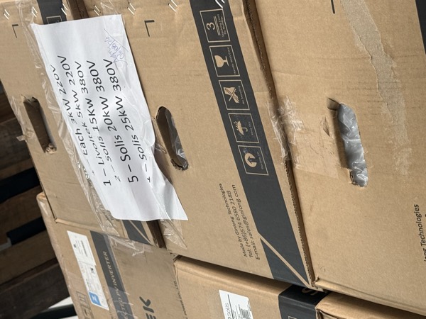 Solis 15/20/25kW (380V) · Livoltek 5kW (200V)